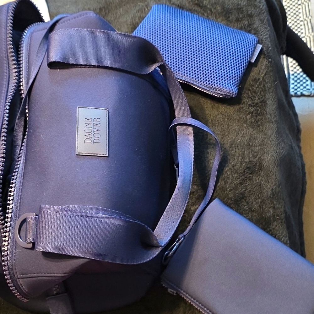 DAGNE DOVER "LANDON" NAVY BLUE SATCHEL w 2 Pouches, Strap